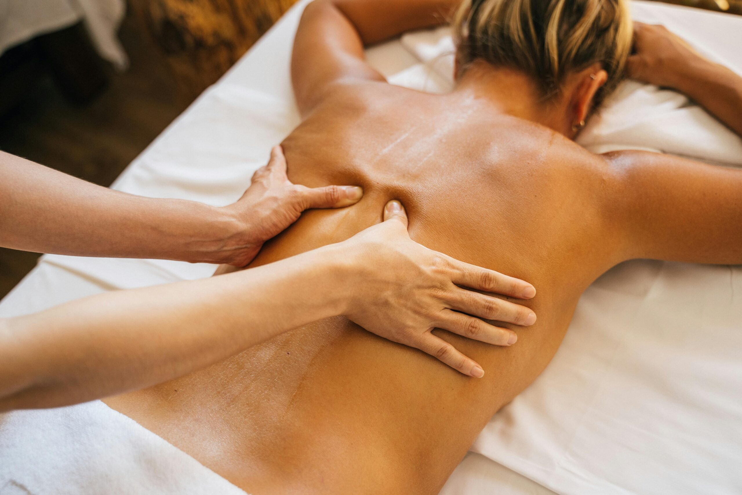 women getting a massage in invercargill